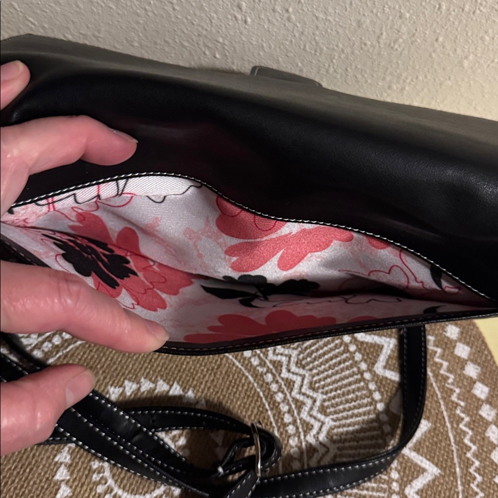 🆕 Mary Kay Black Women's Travel Organizer Crossbody Bag - Picture 4 of 11